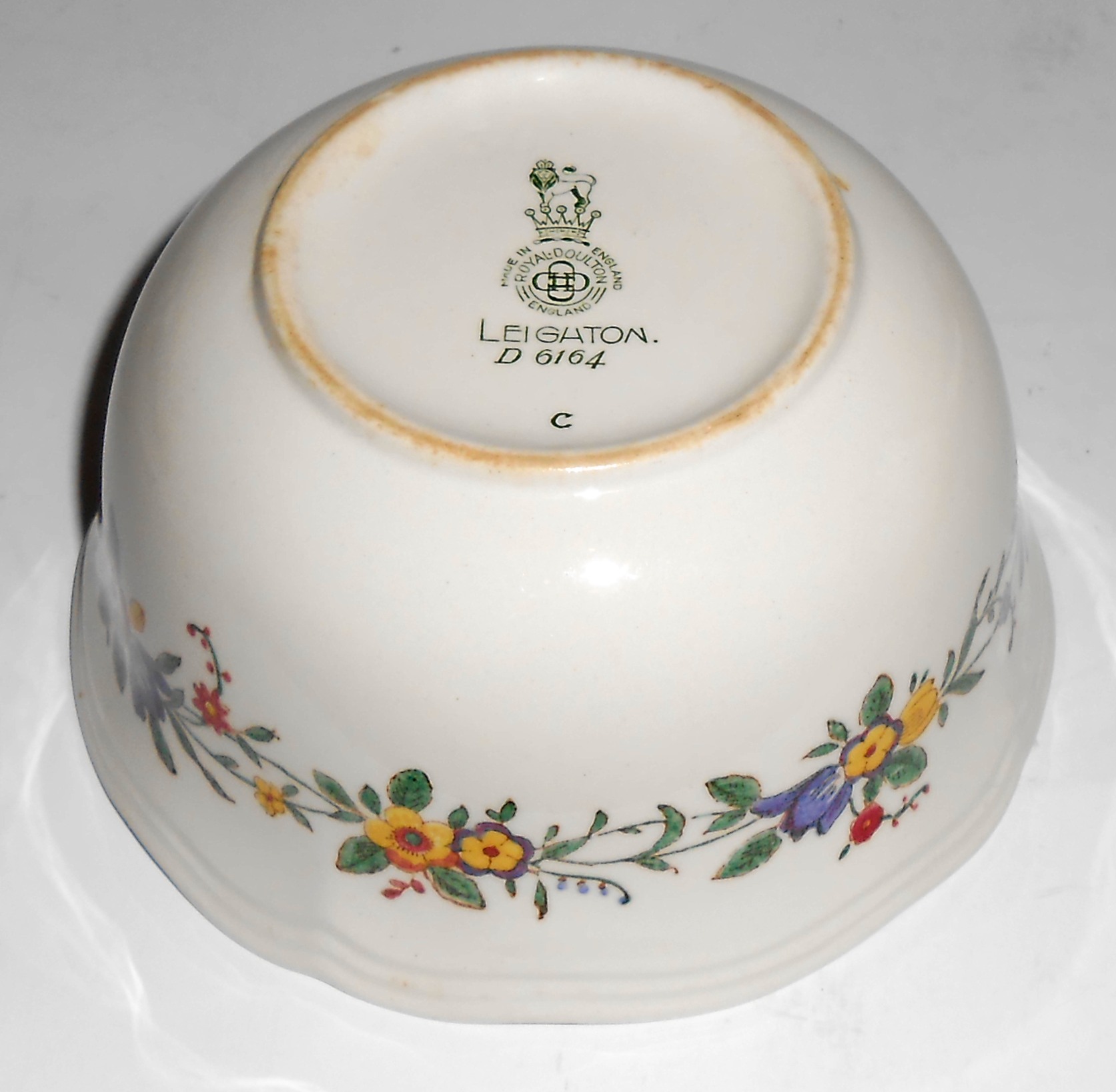 Royal Doulton China Leighton Cranberry Bowl! MINT