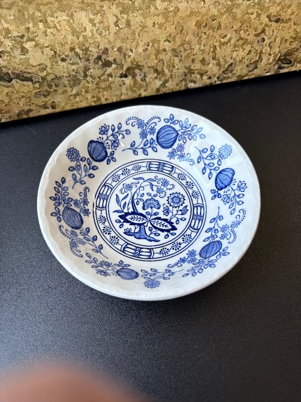 Blue Heritage Blue Onion 5” fruit/dessert bowl sauce bowl
