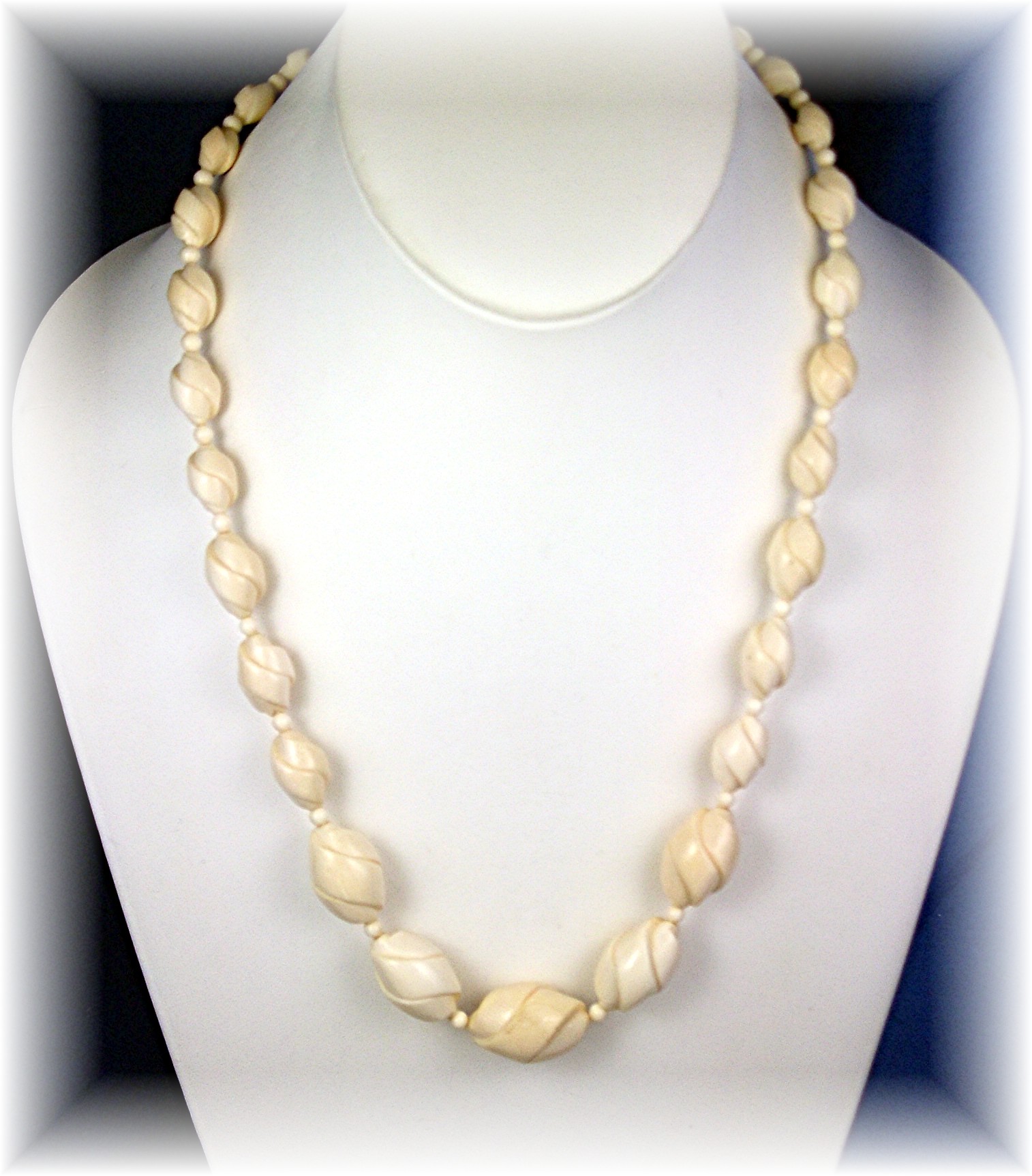 Bone Ivory Graduated Twist Clasp Necklace