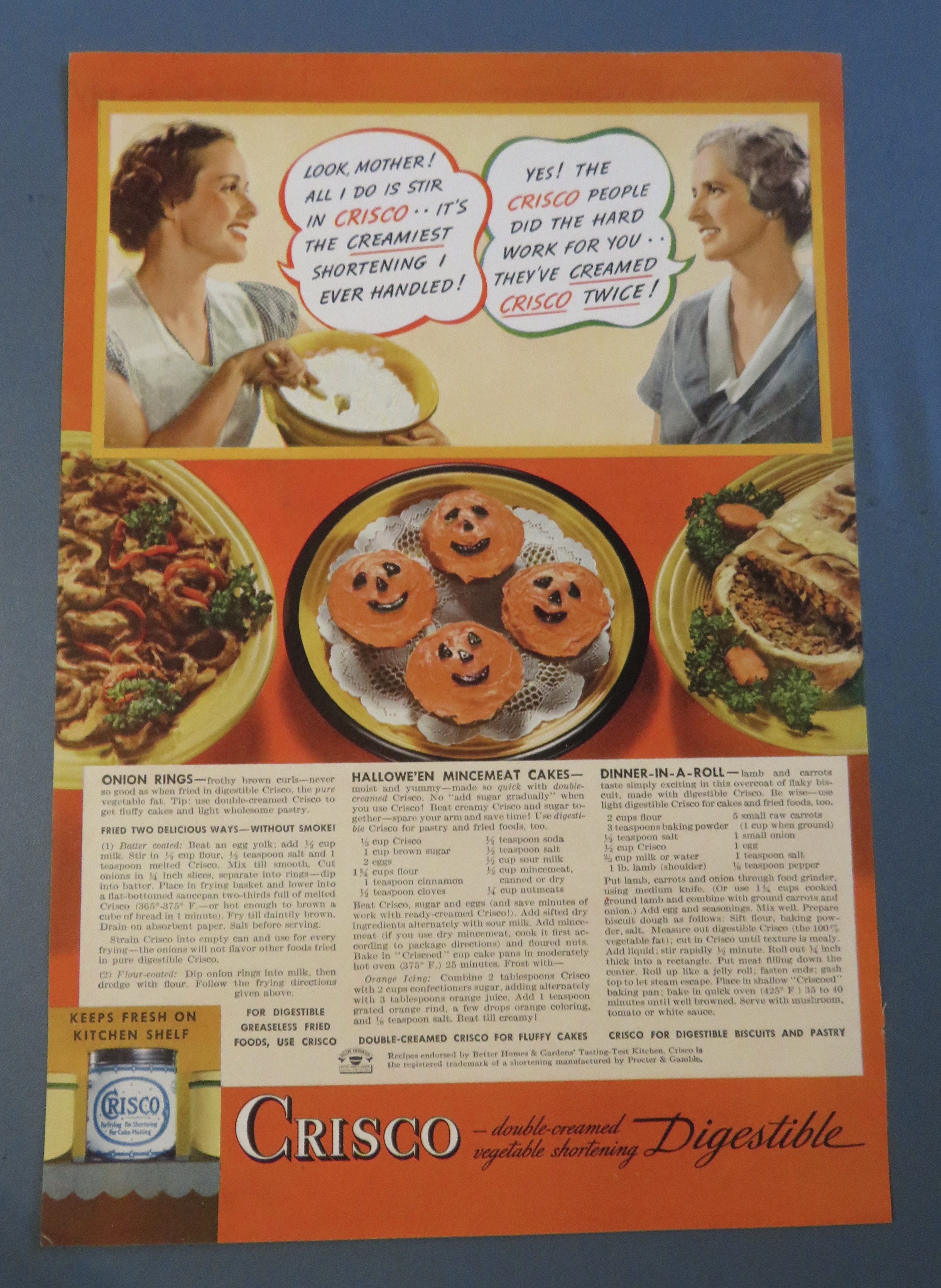 1936 Crisco Shortening with Halloween Mincemeat Cakes