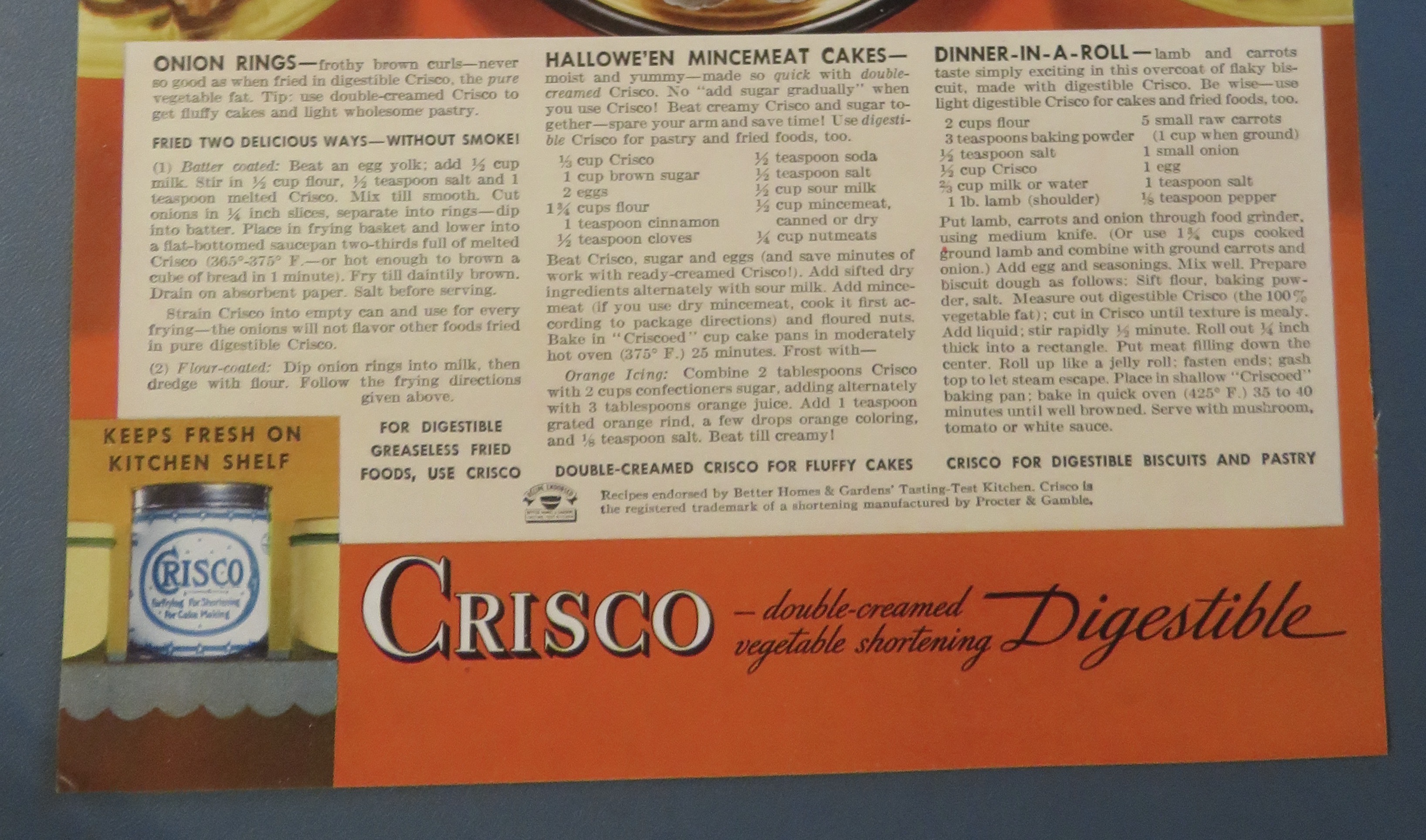 1936 Crisco Shortening with Halloween Mincemeat Cakes