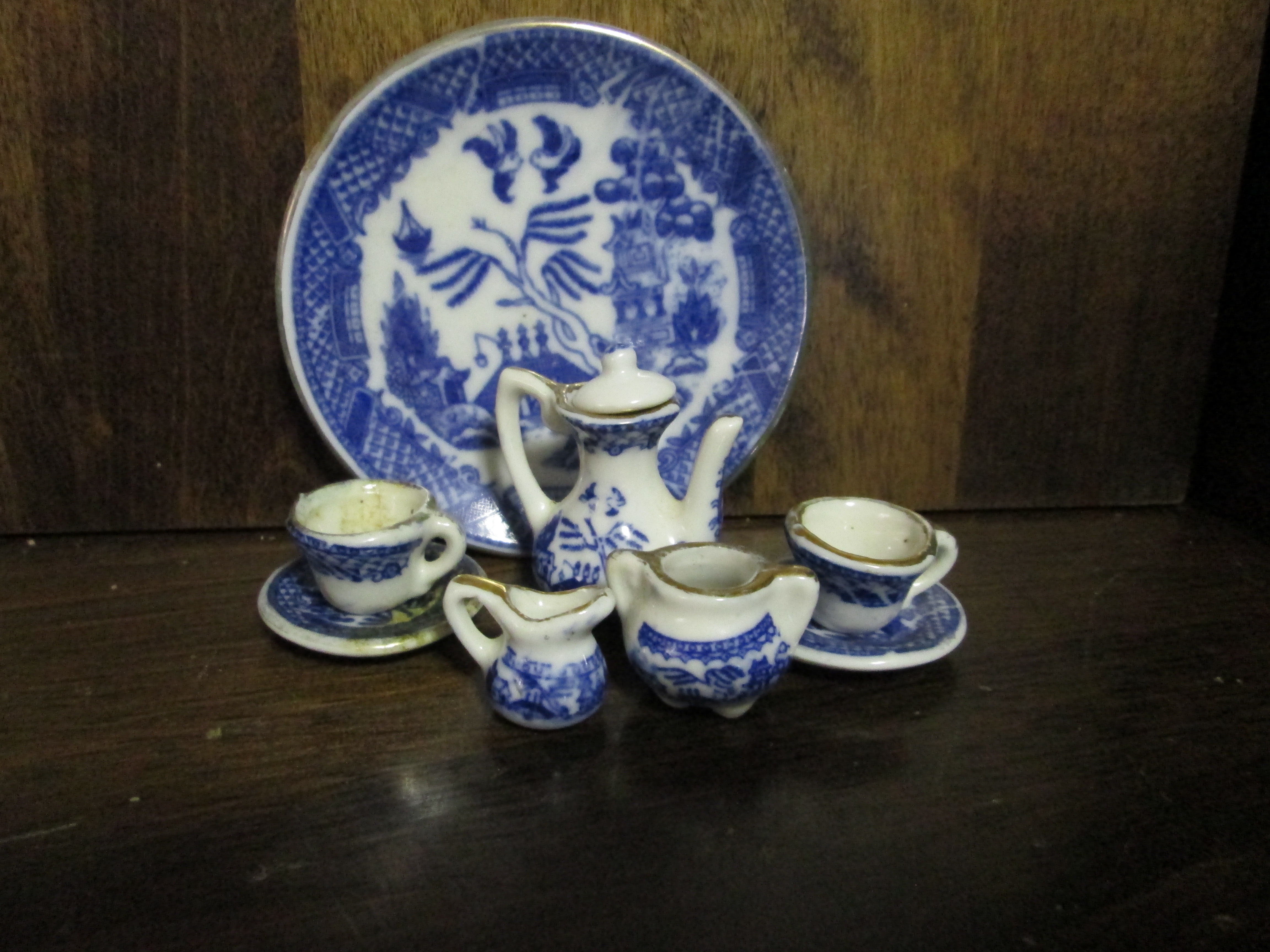 Vintage Blue Willow Miniture TeaSet