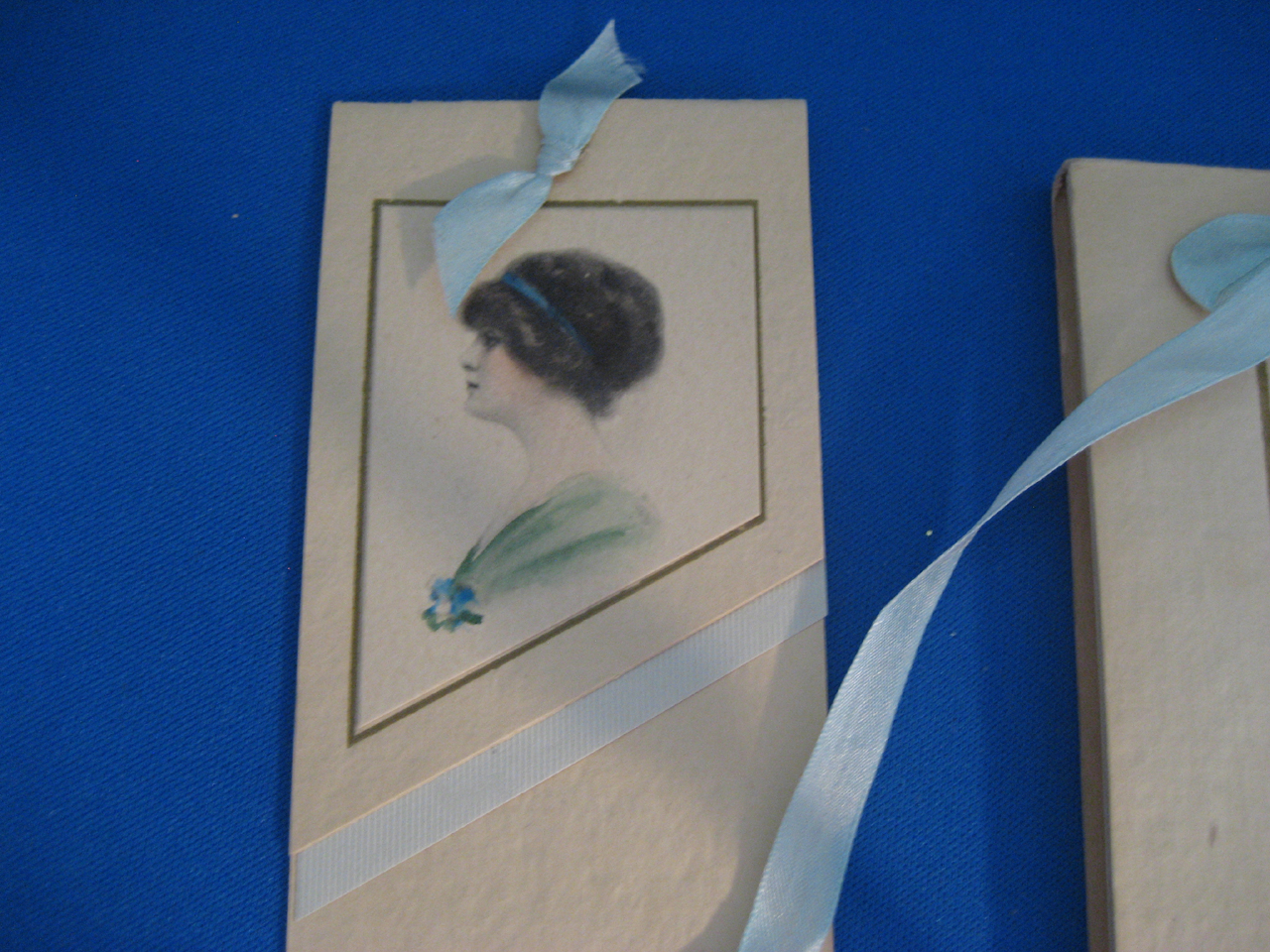 Lily Auction Hand Painted Bridge Set
