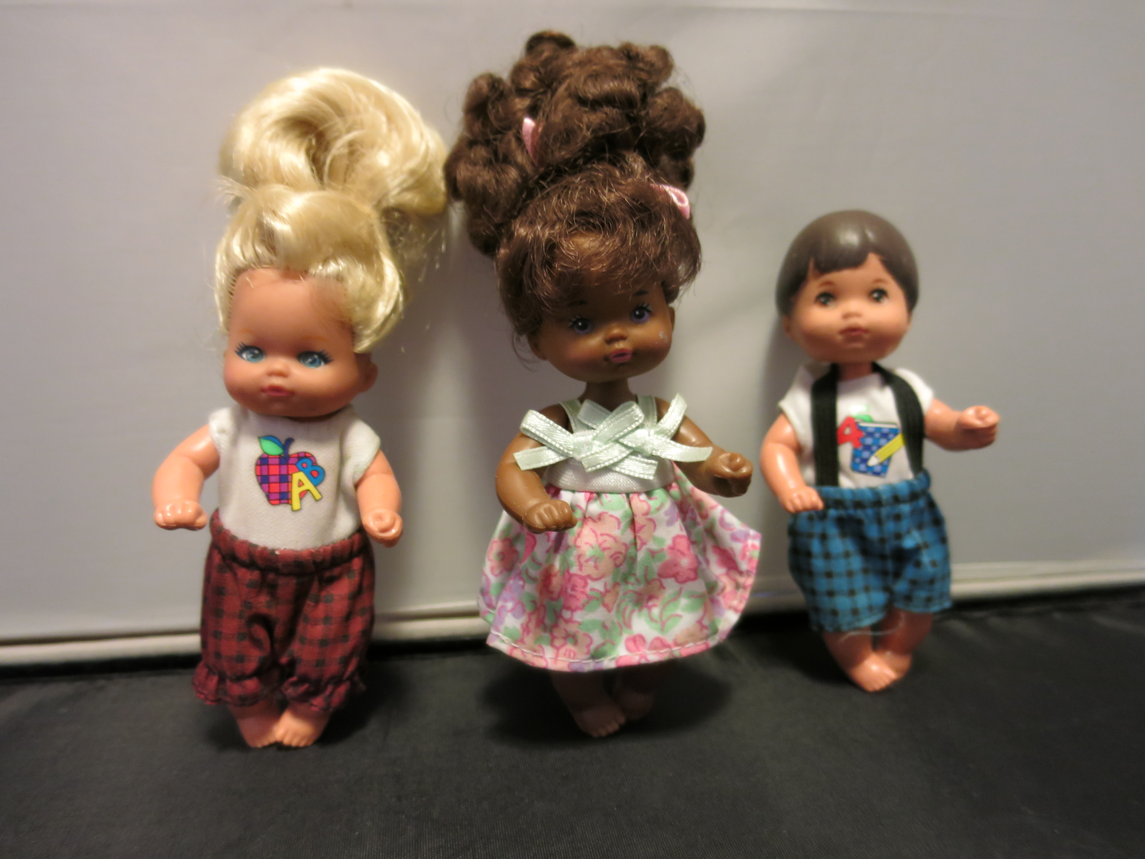 Mattel Dolls lot of 3 1976 and 1995