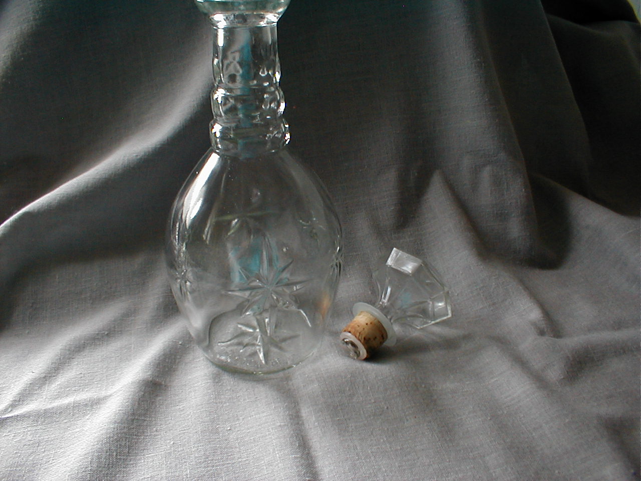 Star Design Liquor Decanter
