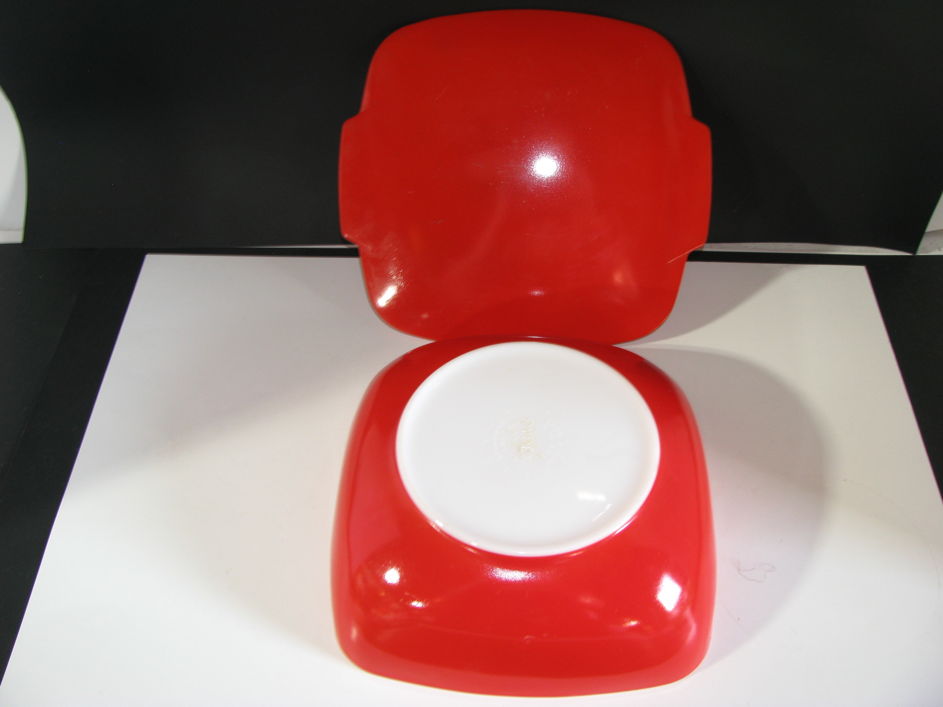 Vintage Pyrex 1949 Red Hostess Dish 025 dish/Lid