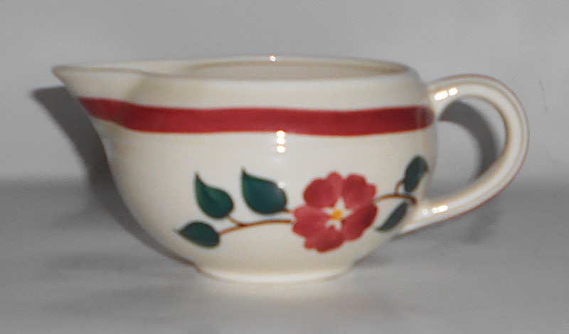 Vernon Kilns Pottery Gale Turnbull Hand Decorated 836 Linda Floral Gravy Bowl