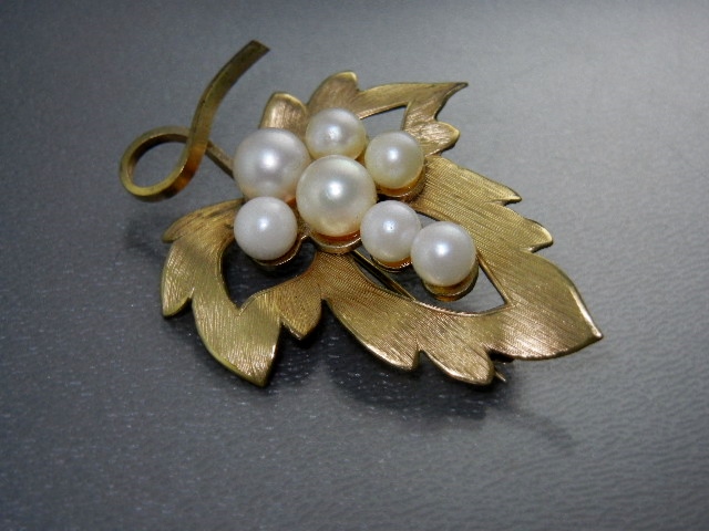 14K Gold Fill Wells Sterling Silver Cultured Pearl Pin