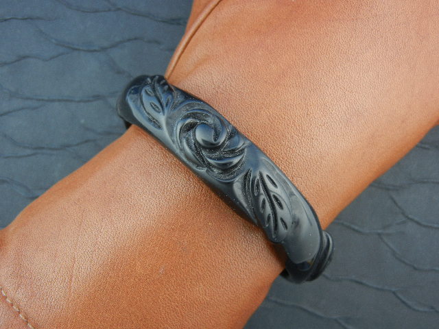 Bakelite Carved Black Bangle