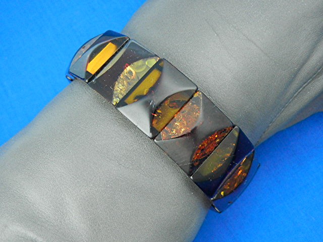 Amber Bugs Leaves Squares Expanda Bracelet
