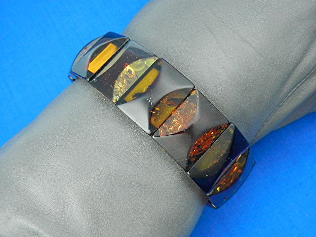 Amber Bugs Leaves Squares Expanda Bracelet