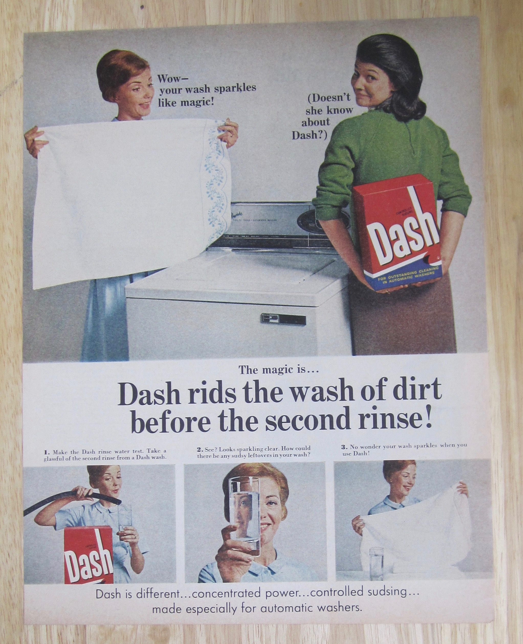 1967 Dash Laundry Detergent w/Woman & Detergent