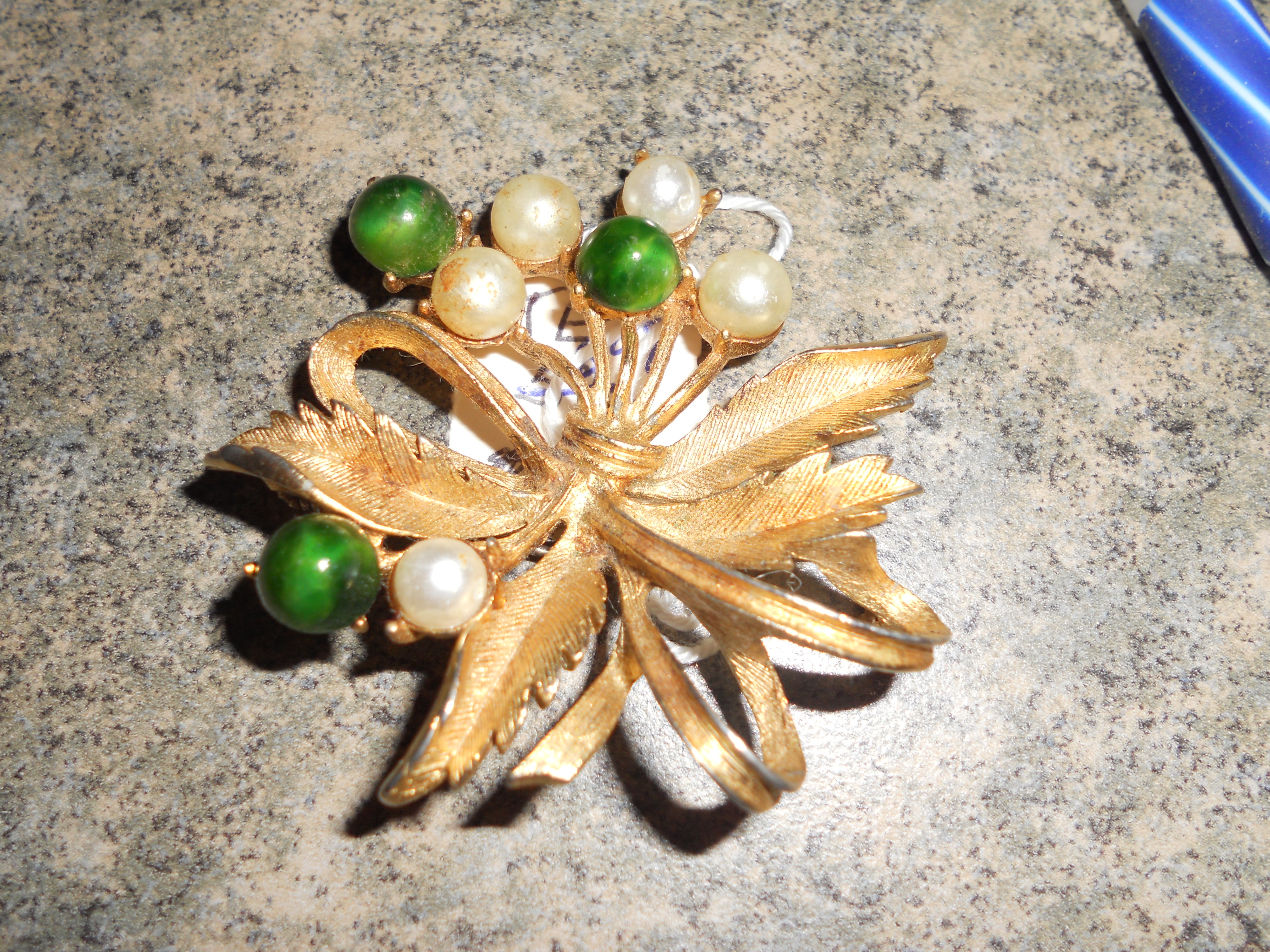 Sarah Coventry Spring Bouquet Flower Pin 1965