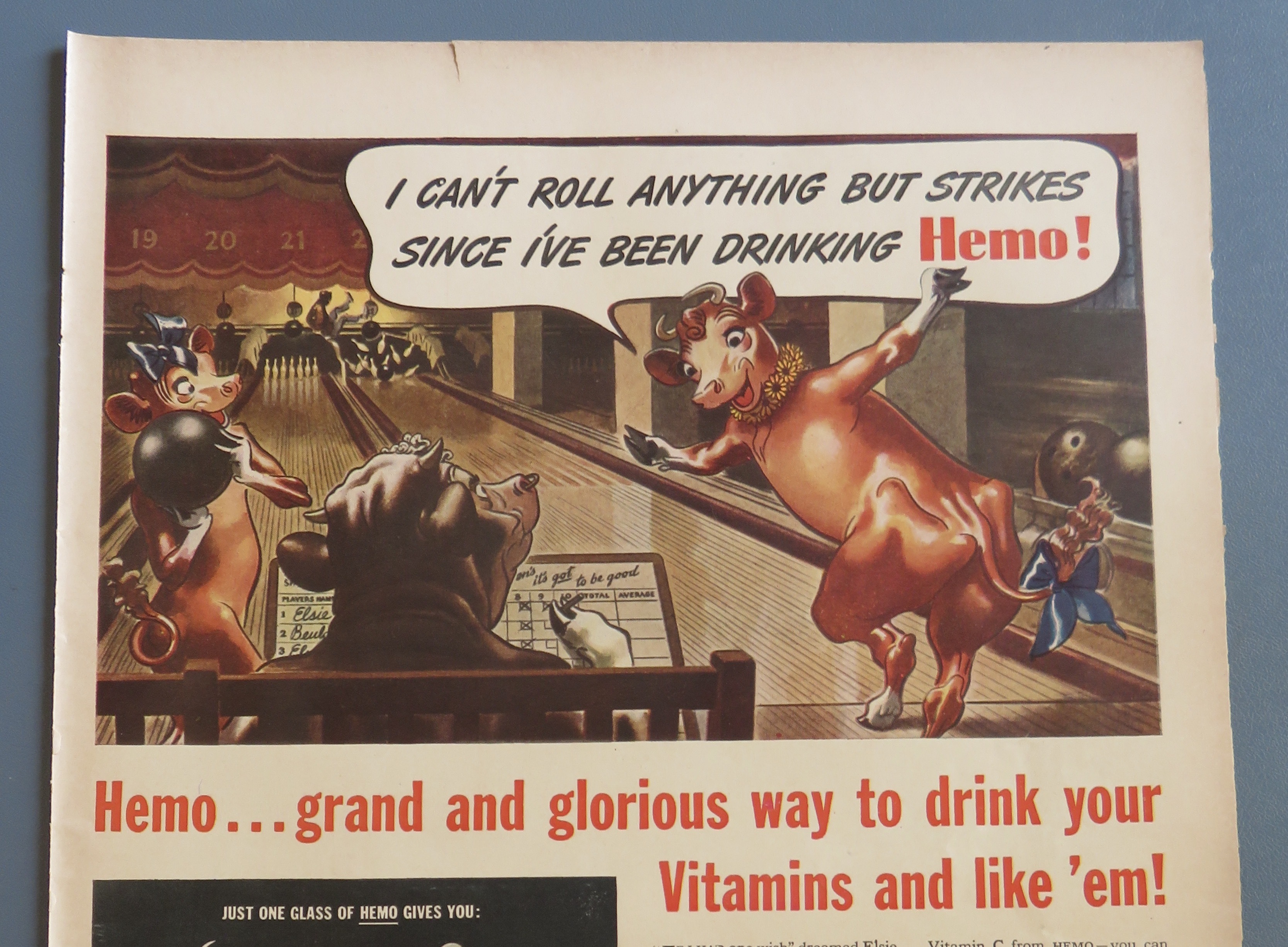 1943 Borden's Hemo with the Cow Family Bowling