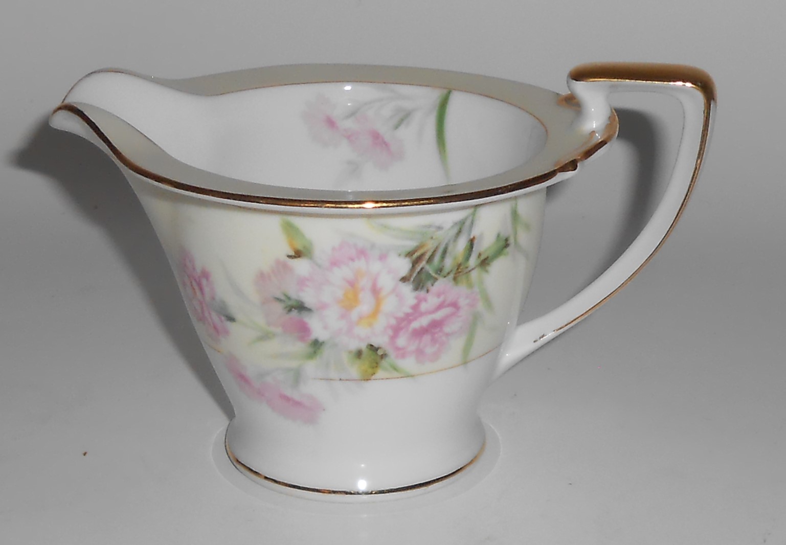 Noritake China Porcelain Mystery 1 Pink Carnation Cream
