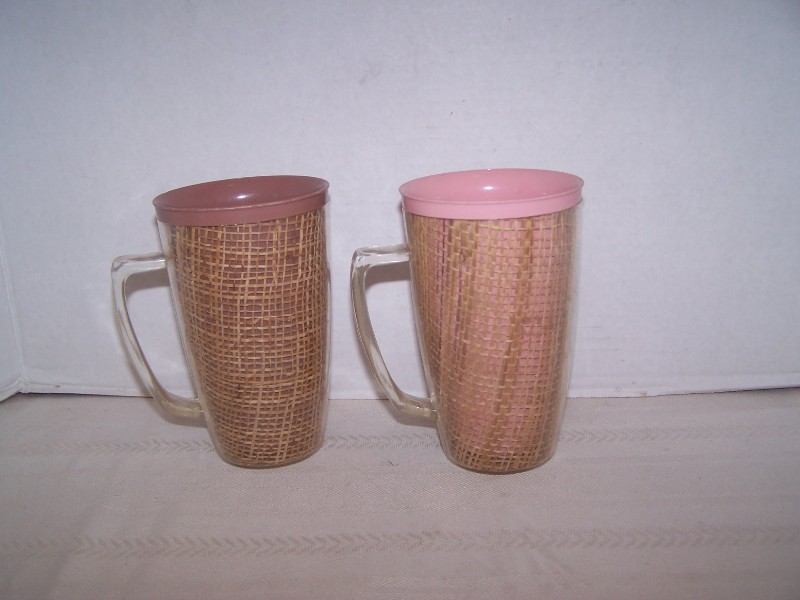 2 THERMAL WARE Straw Weave Handled Cups