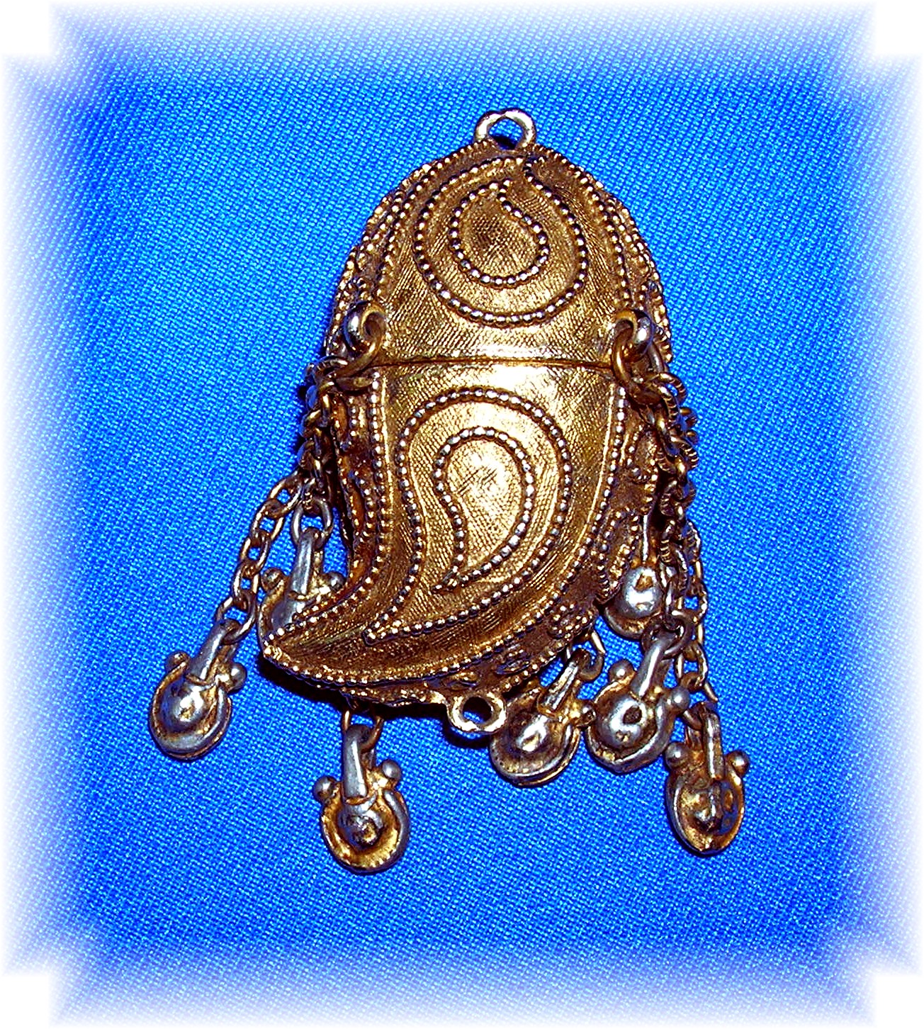 Filigreed Goldtone Signed Azuree Pendant
