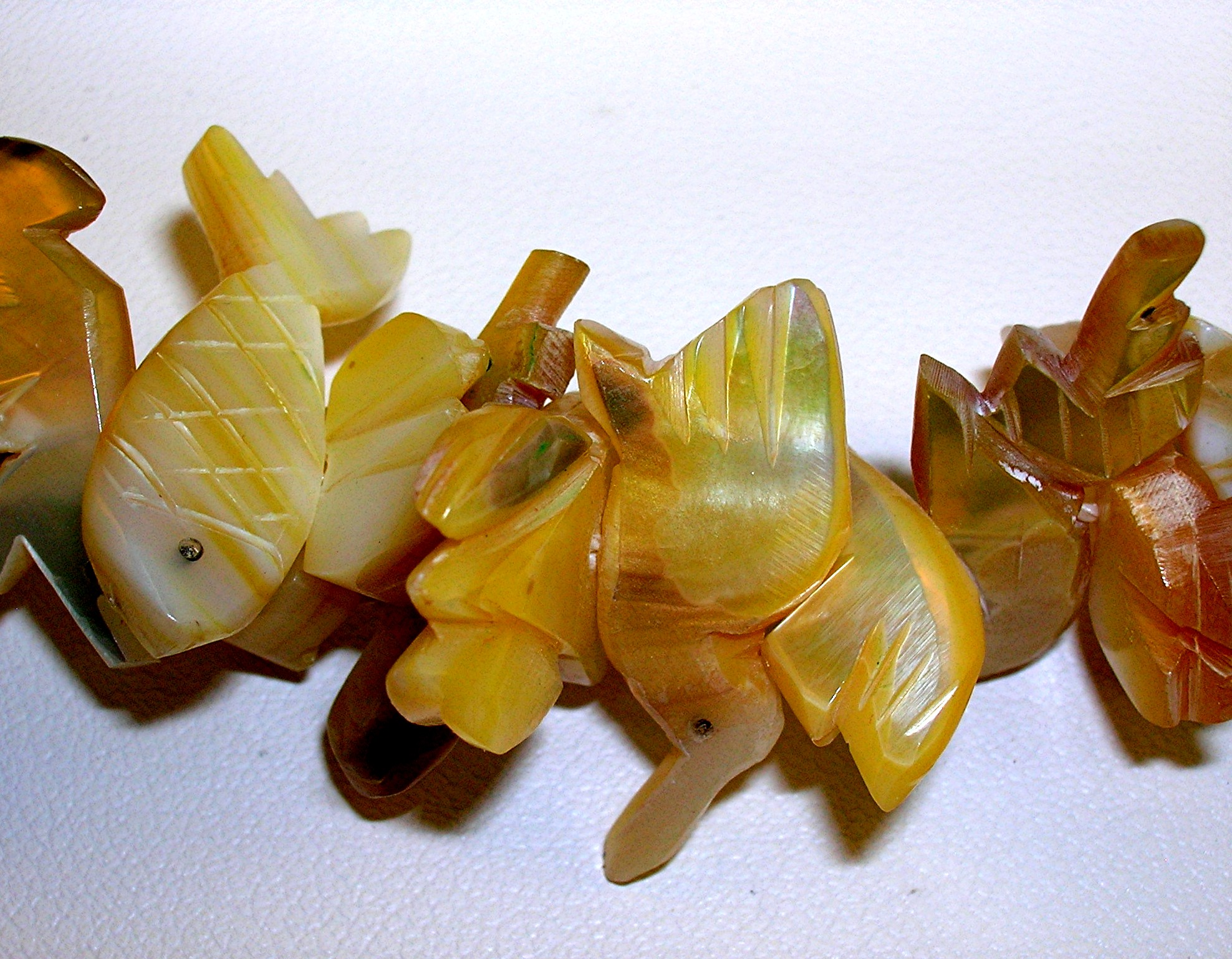 Necklace Mother Of Pearl Animal Heishi Bone Bear