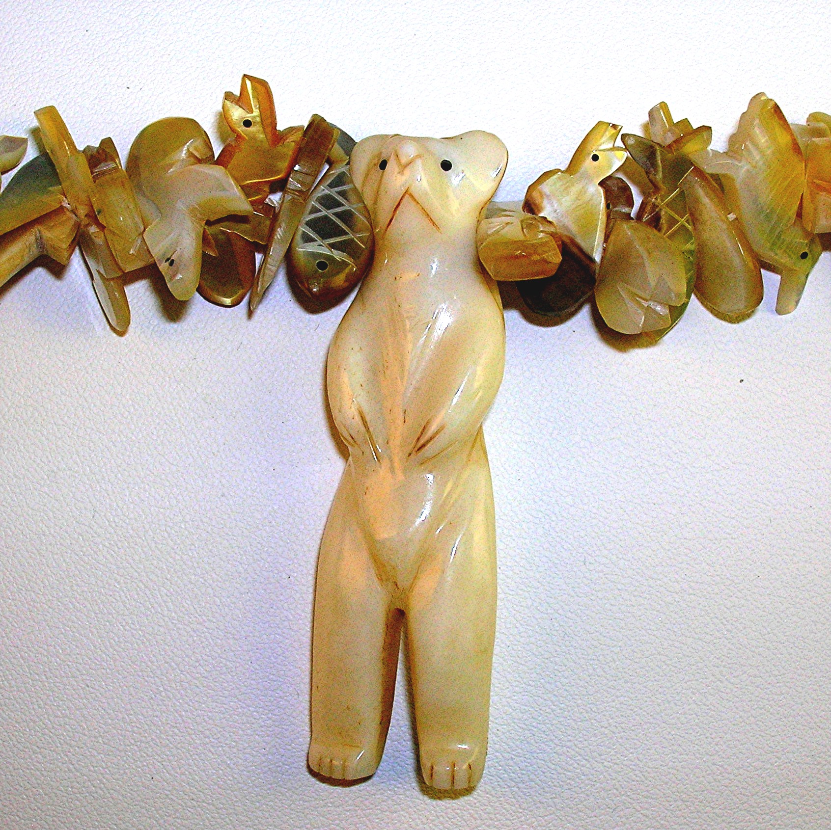 Necklace Mother Of Pearl Animal Heishi Bone Bear