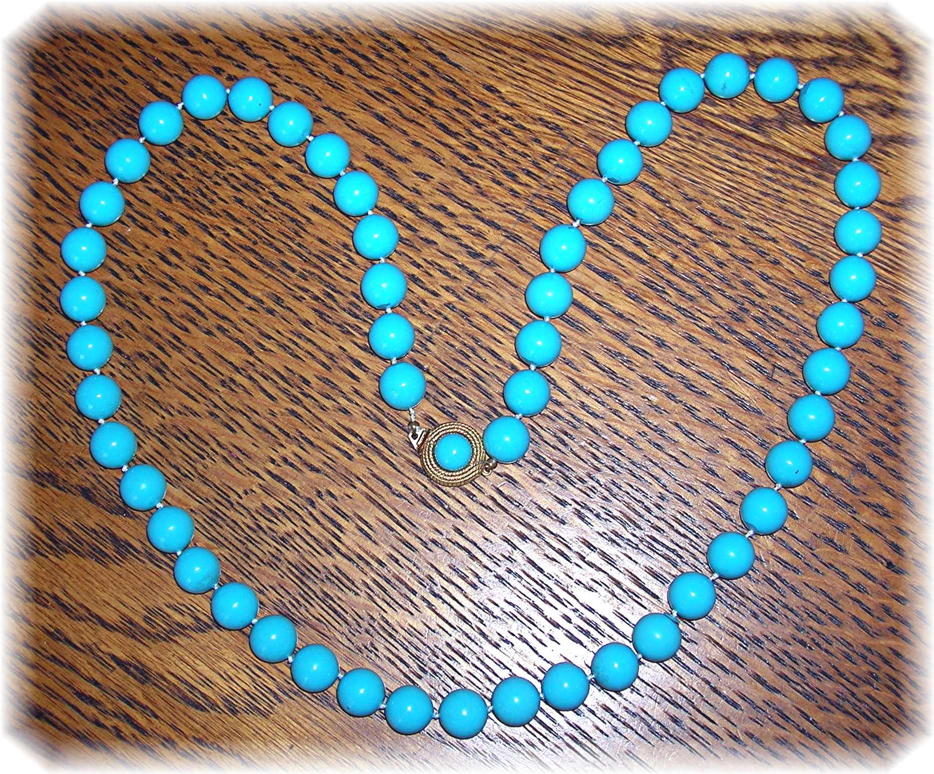 CINER 23 Inch Turquoise Glass Bead Necklace