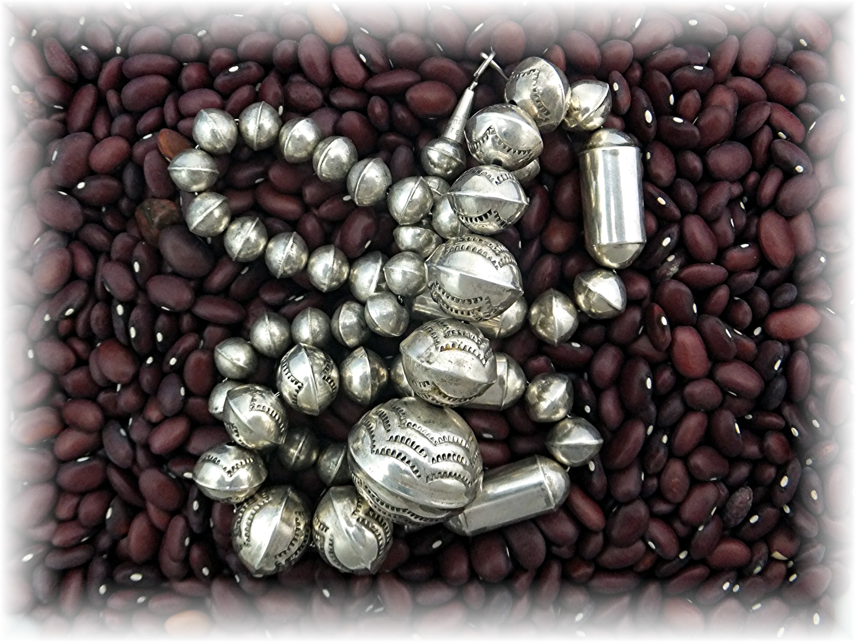 Navajo Pearls Sterling Silver Beads Necklace 64 Grams