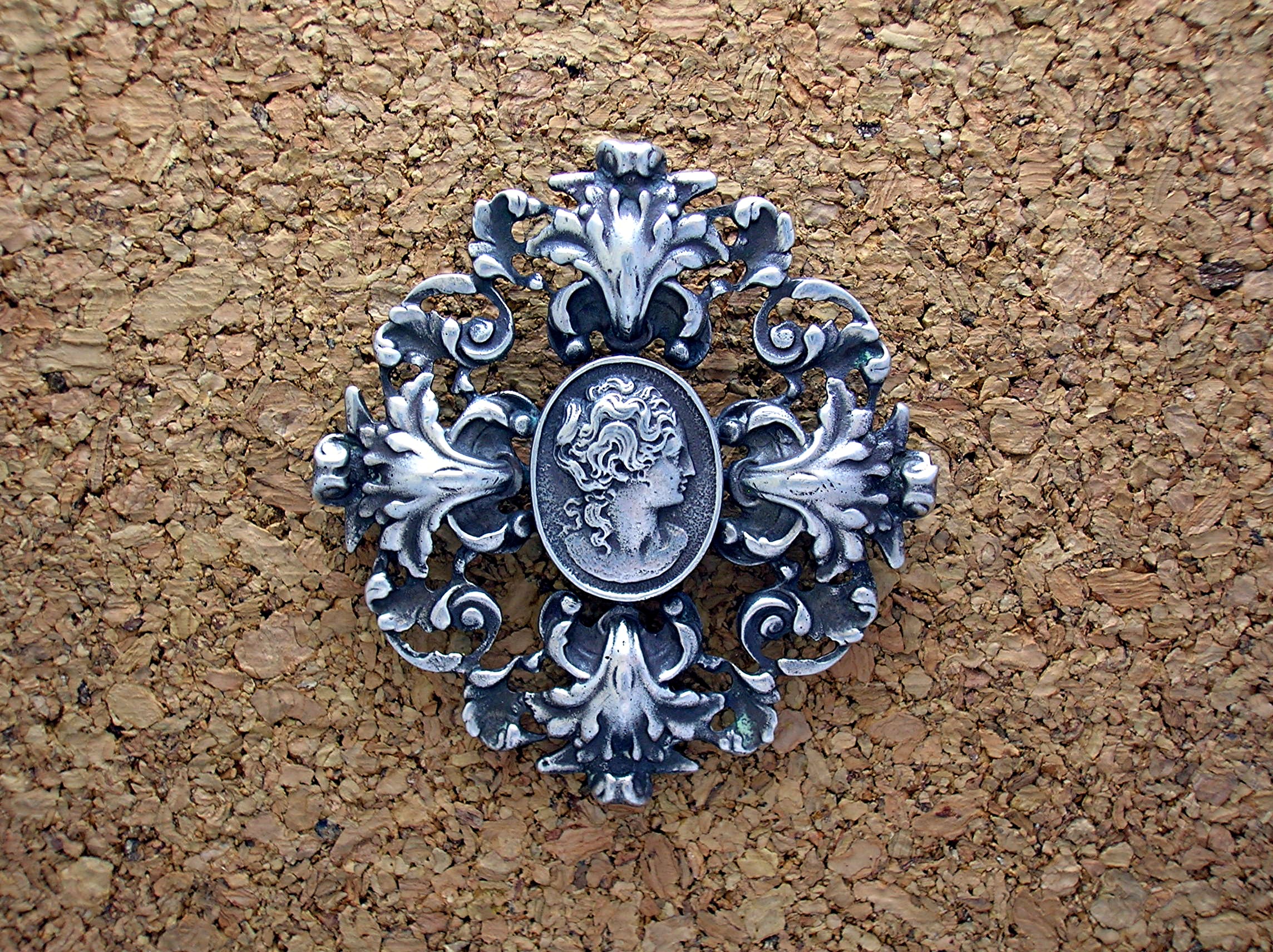 Sterling Silver CINI Cameo Large Brooch