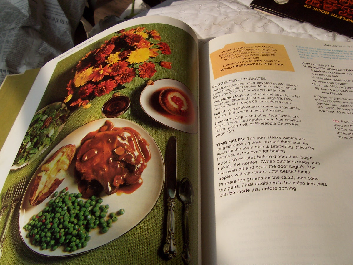 Pillsbury's Creative Cooking in Minutes 1971