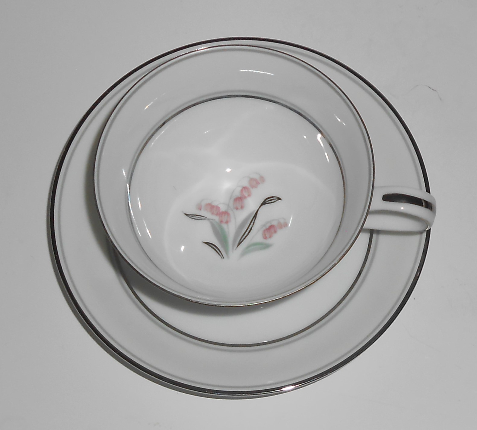 Noritake Porcelain China Crest w/Platinum Cup & Saucer