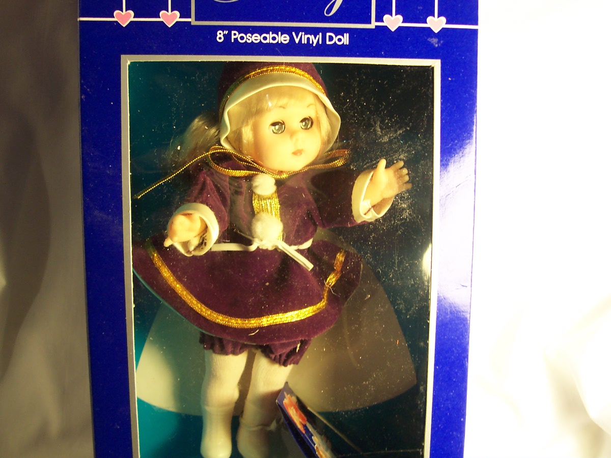 Vogue Ginny Doll Skating Fun 1984 mint in box