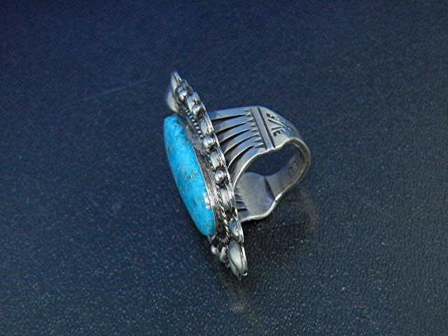 Navajo Kingman Turquoise Sterling Silver Signed