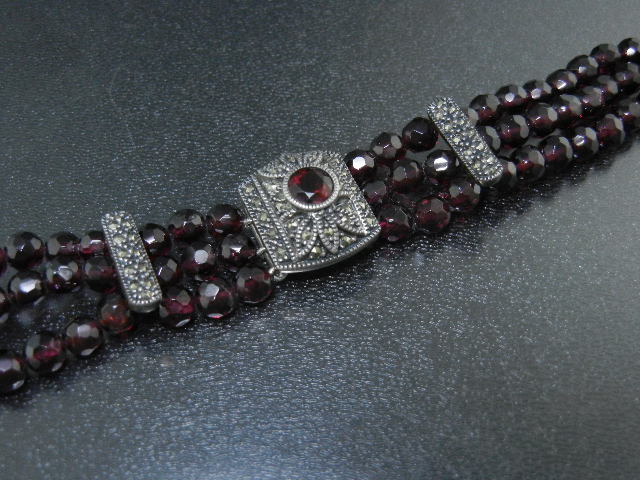 Marquisite Sterling Silver Garnets Bracelet