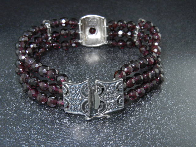 Marquisite Sterling Silver Garnets Bracelet