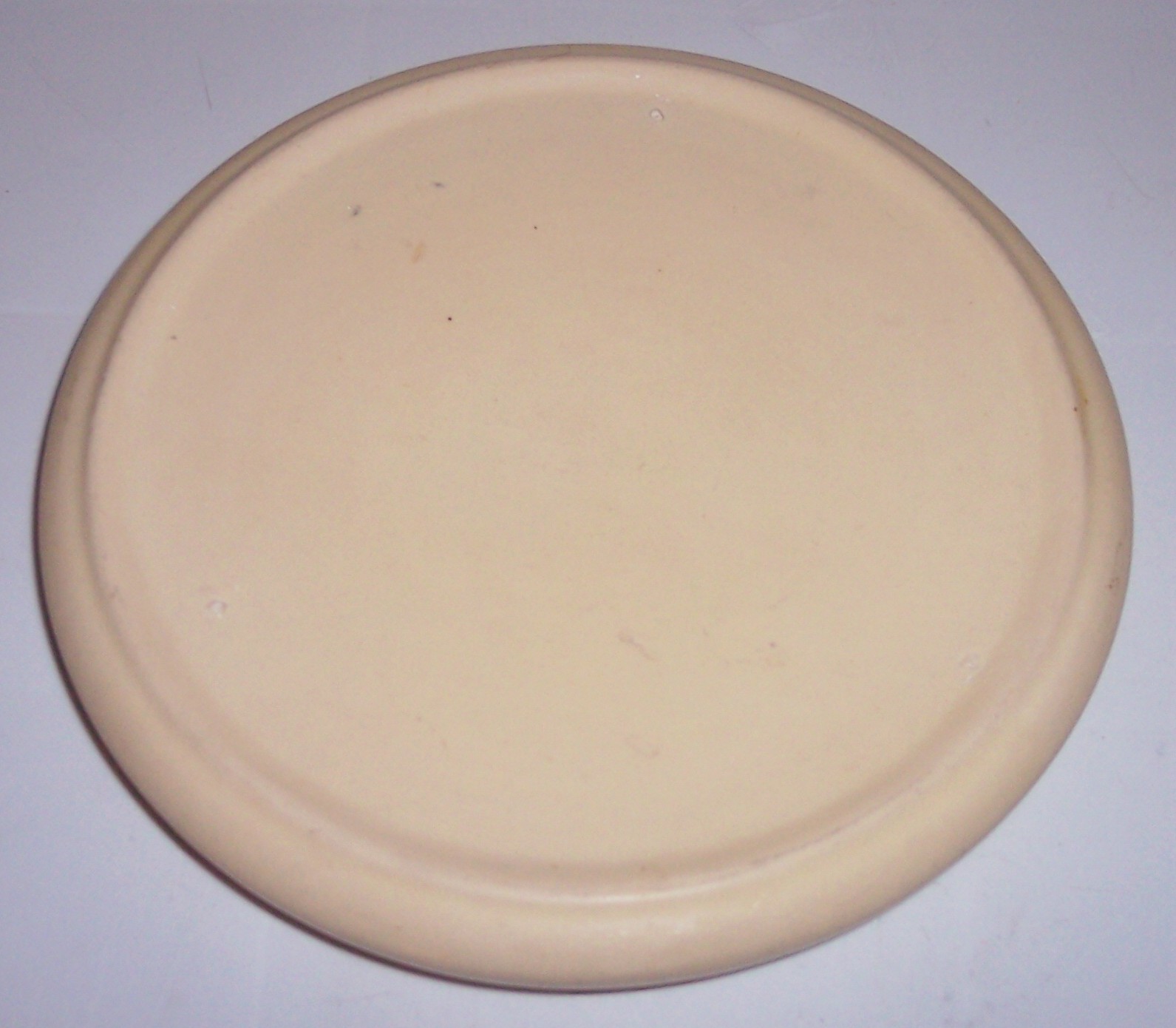 Roseville Pottery Juvenile 'Old Woman' Nursery Rhyme Ba