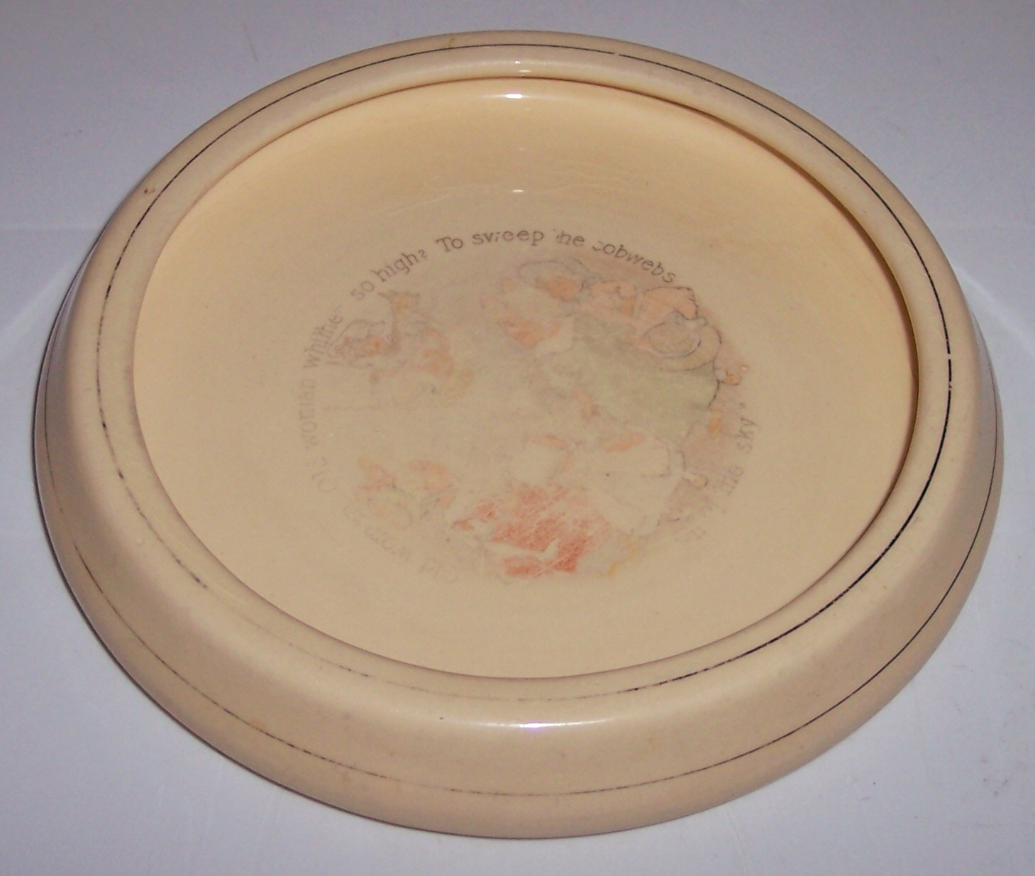 Roseville Pottery Juvenile 'Old Woman' Nursery Rhyme Ba