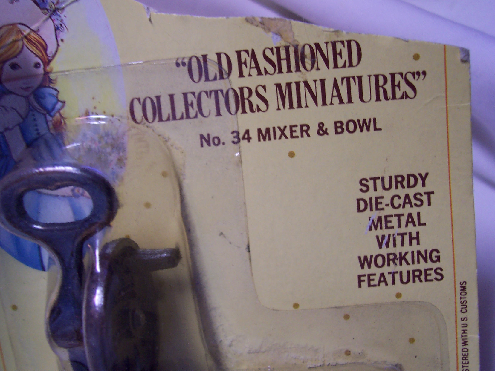 Dollhouse Mixer and Bowl by Durham Industries