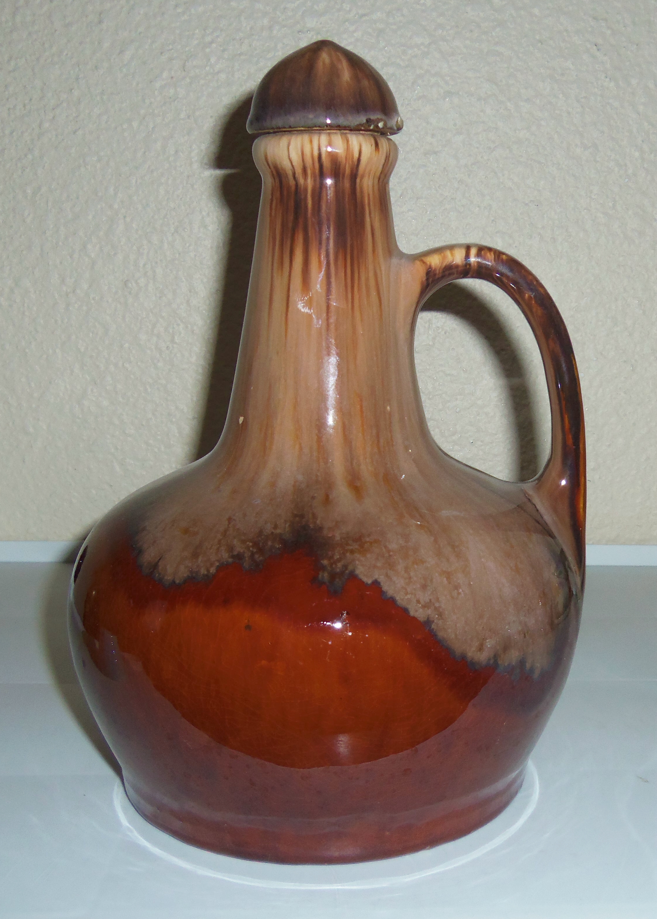 BRUSH McCOY POTTERY BROWN ONYX JUG W/CAP!