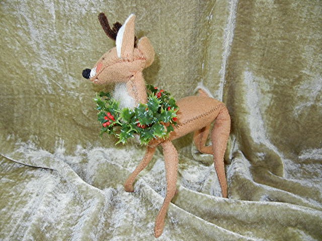 Christmas Annalee reindeer 8 inch1965-81
