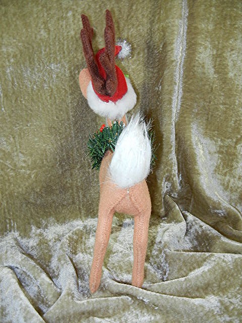 Christmas Annalee 8 inch Icicle Reindeer with tags