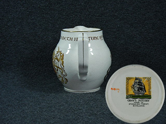 Pottery Gray's White 1953 Queen Elizabeth II Coronation