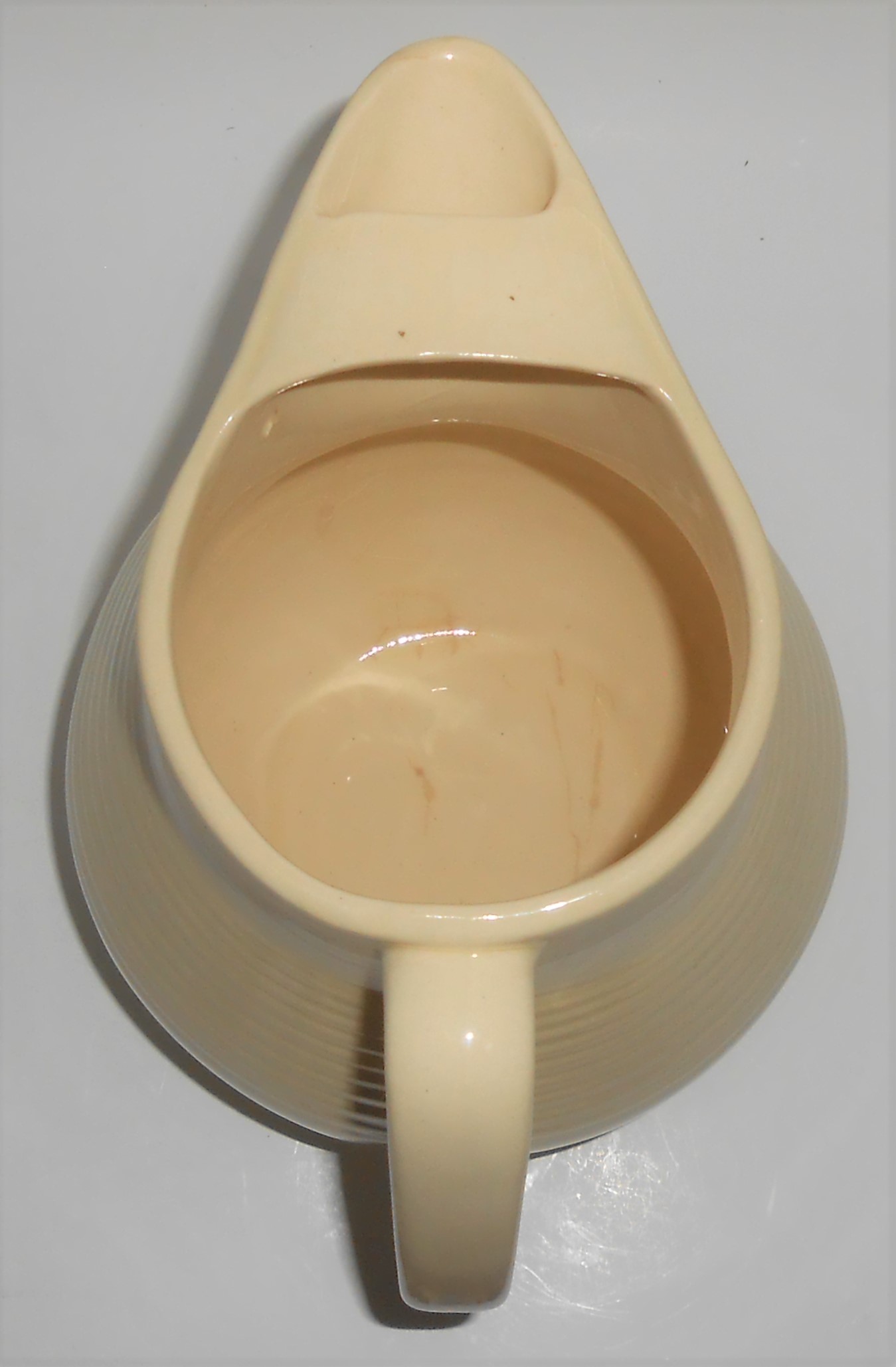 Bauer Pottery Monterey Ivory Ice Lip Pitcher