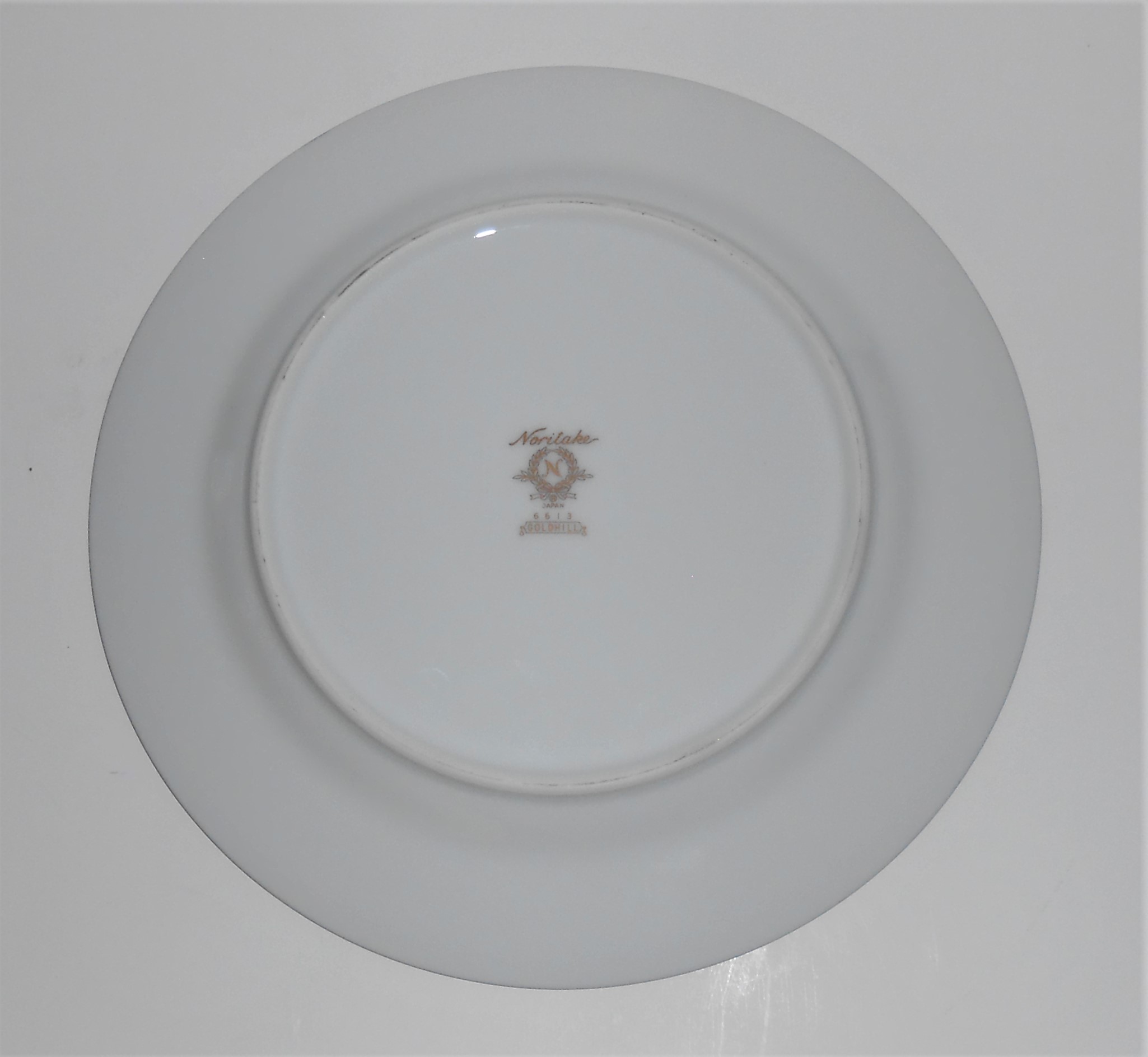 Noritake Porcelain China Goldhill W/Gold Salad Plate