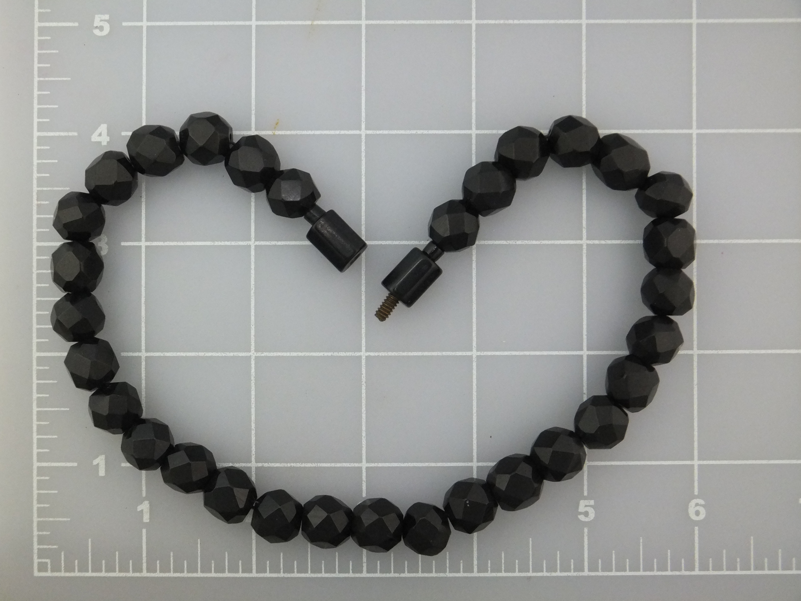 Bakelite Lucite Black Faceted Graduated Necklace