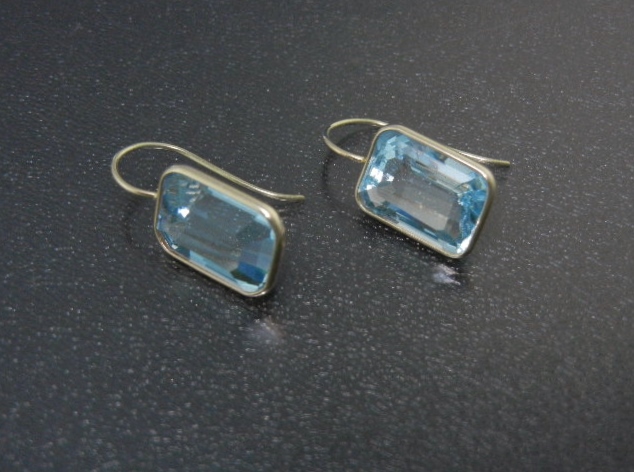 14K Gold Blue Topaz Shepherd Hook Earrings USA