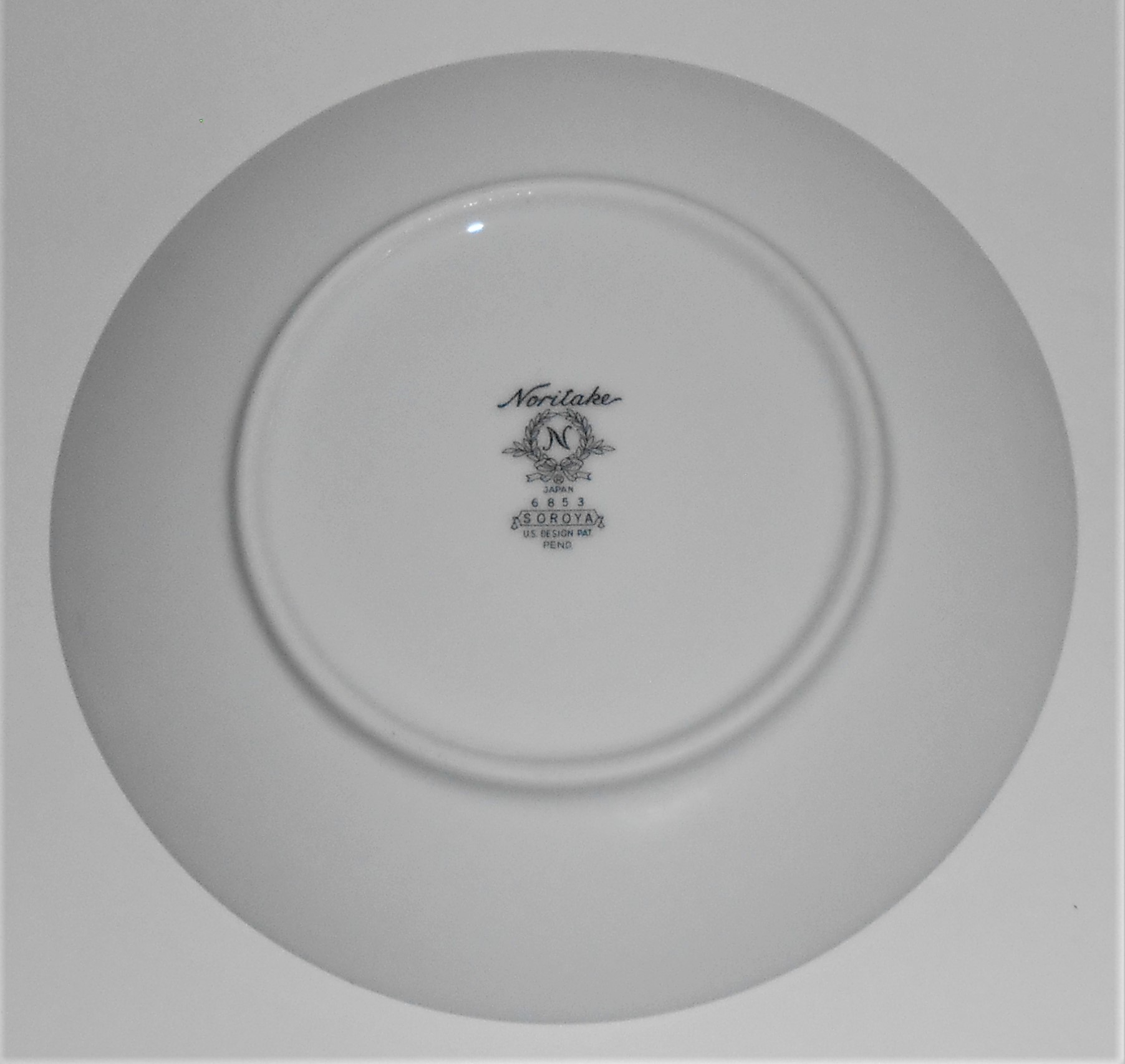 Noritake China Porcelain Soroya Platinum Band Bread Pl