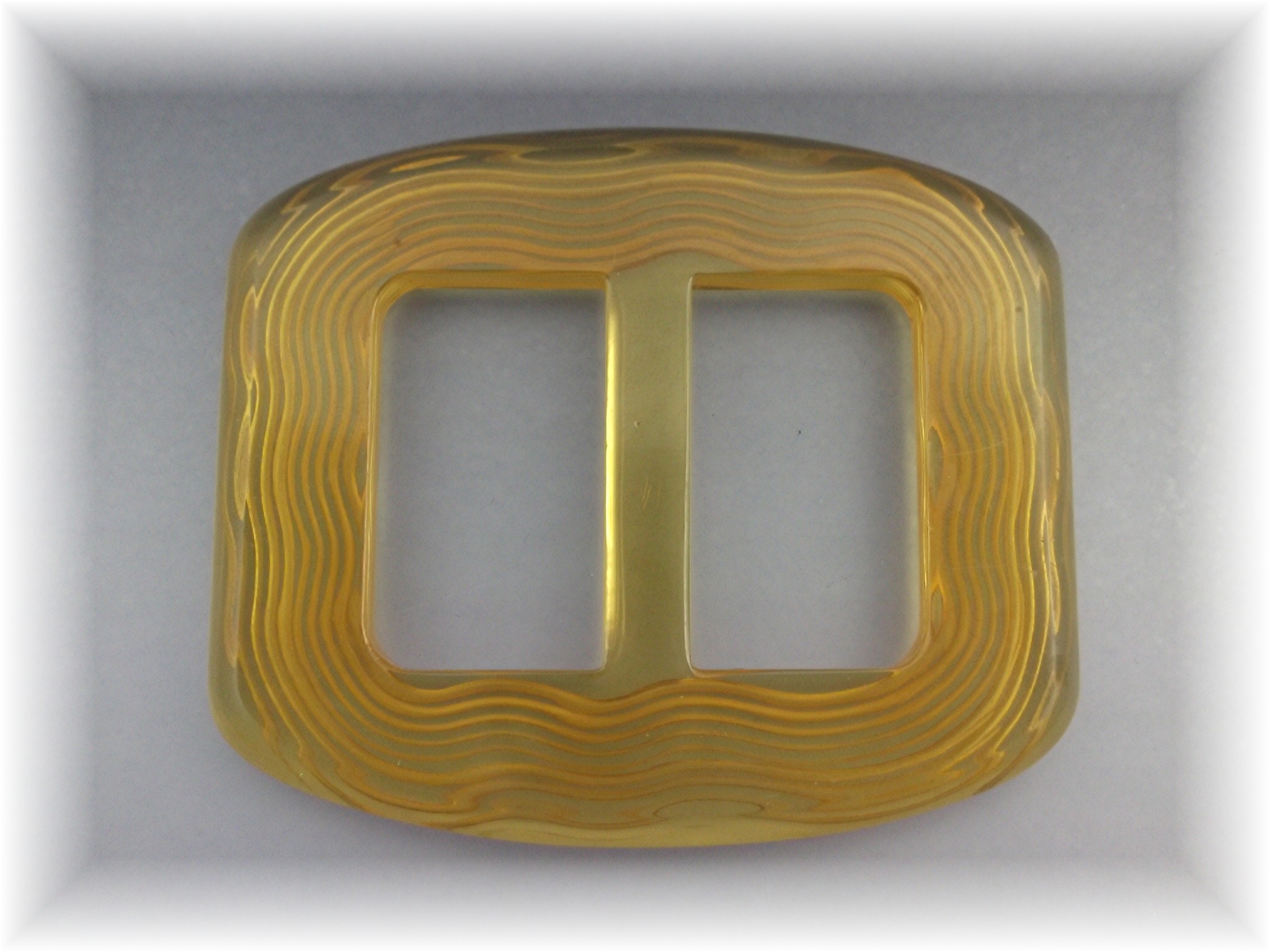 Bakelite Buckle Gold  Vintage
