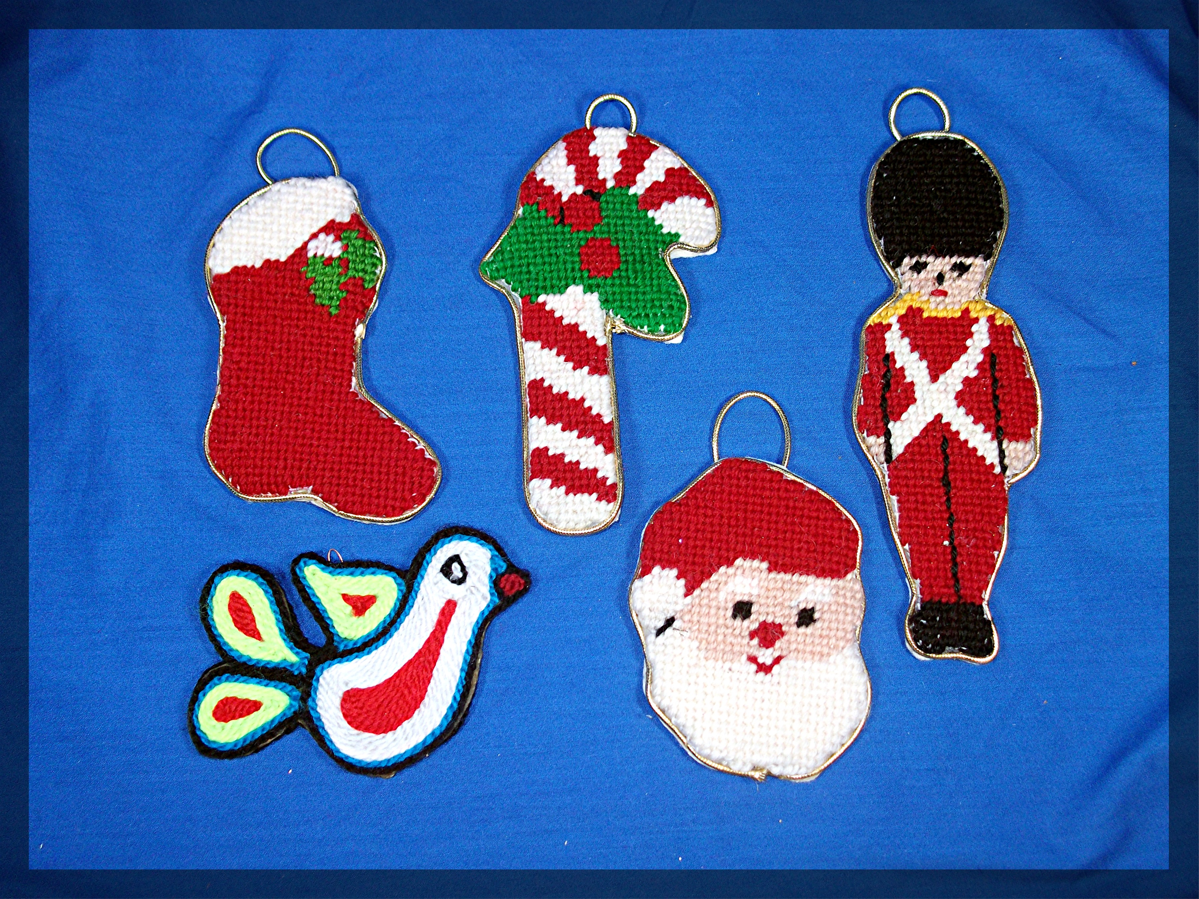 5 handmade Christmas Ornaments .....