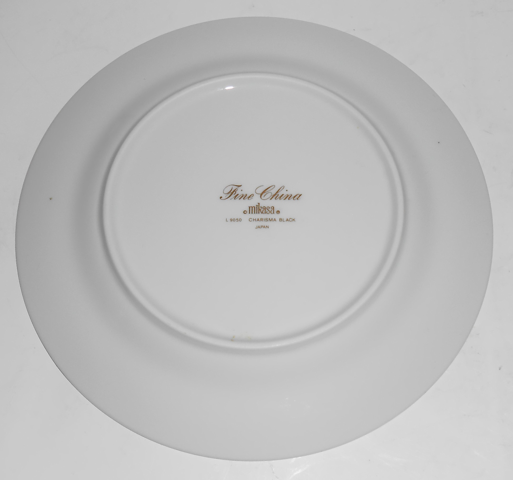 Mikasa Fine China Black Charisma Rimmed Salad Plate