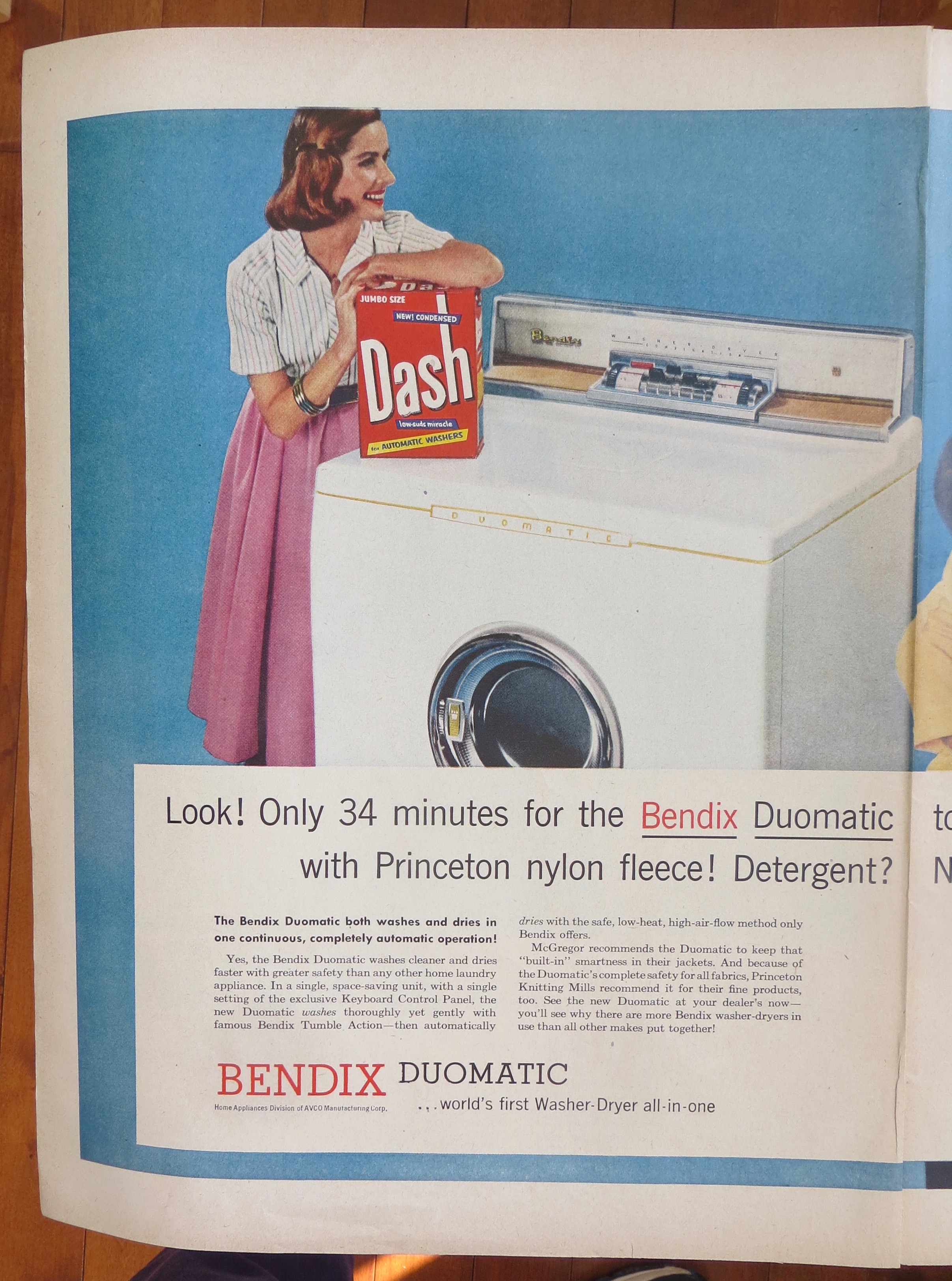 1956 Bendix Duomatic with Woman & Dash Detergent