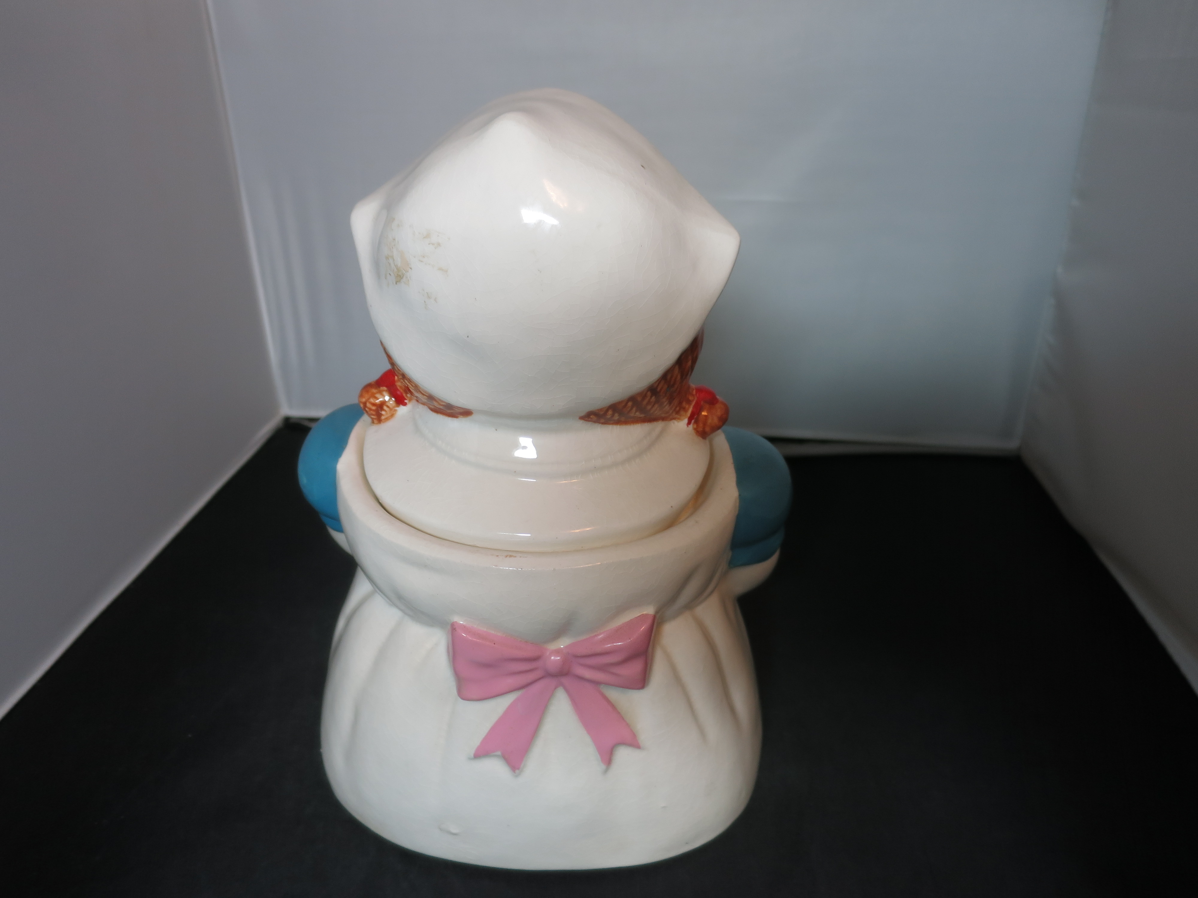 Dutch Girl Holding Tulip Cookie Jar Raggedy Ann motif