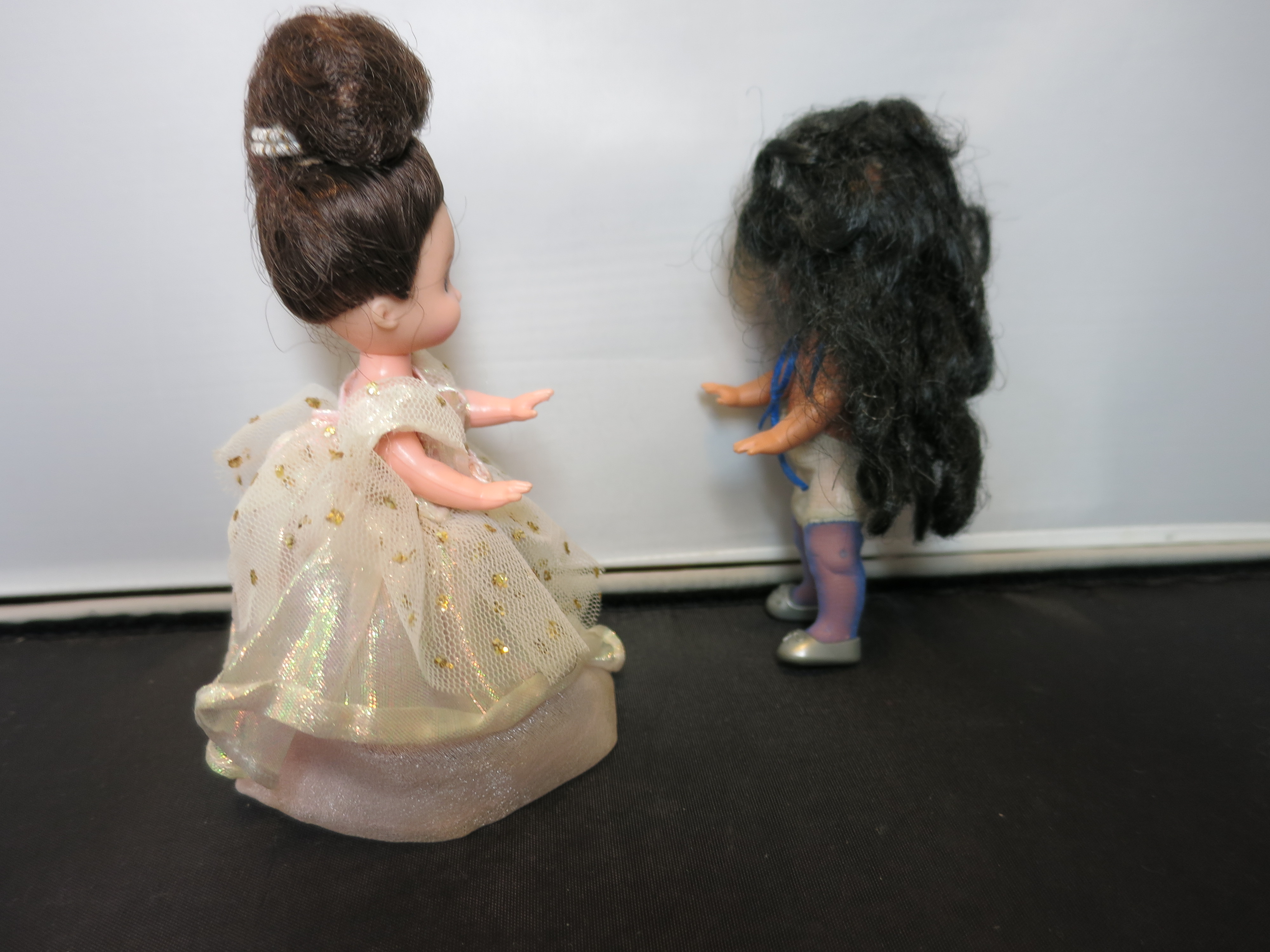 Mattel Dolls 3 inch 1995 pair Princess African American
